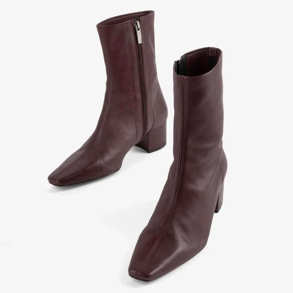 Carlton Boot - Maroon