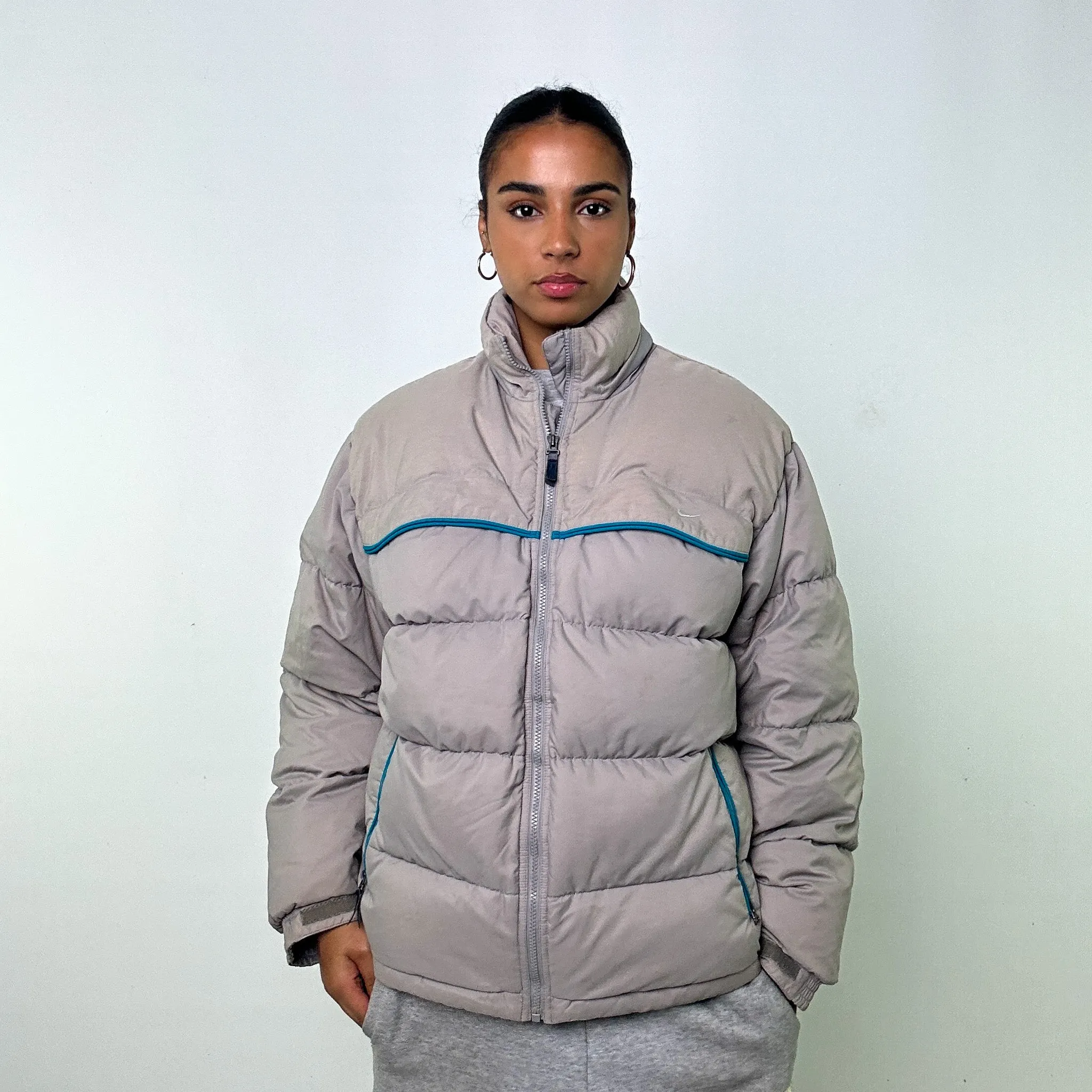 Light Grey y2ks NIKE Puffer Jacket Coat (L)