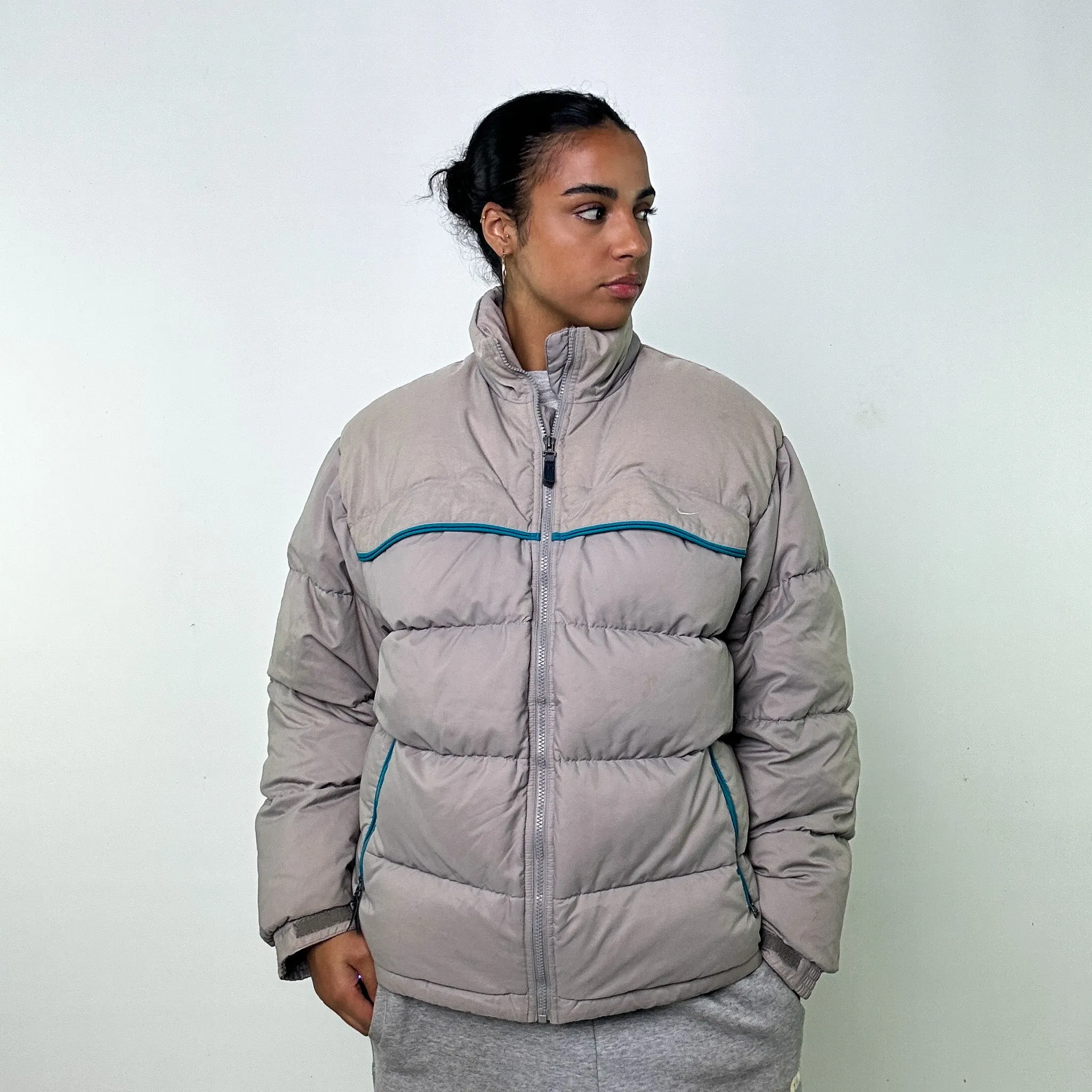 Light Grey y2ks NIKE Puffer Jacket Coat (L)