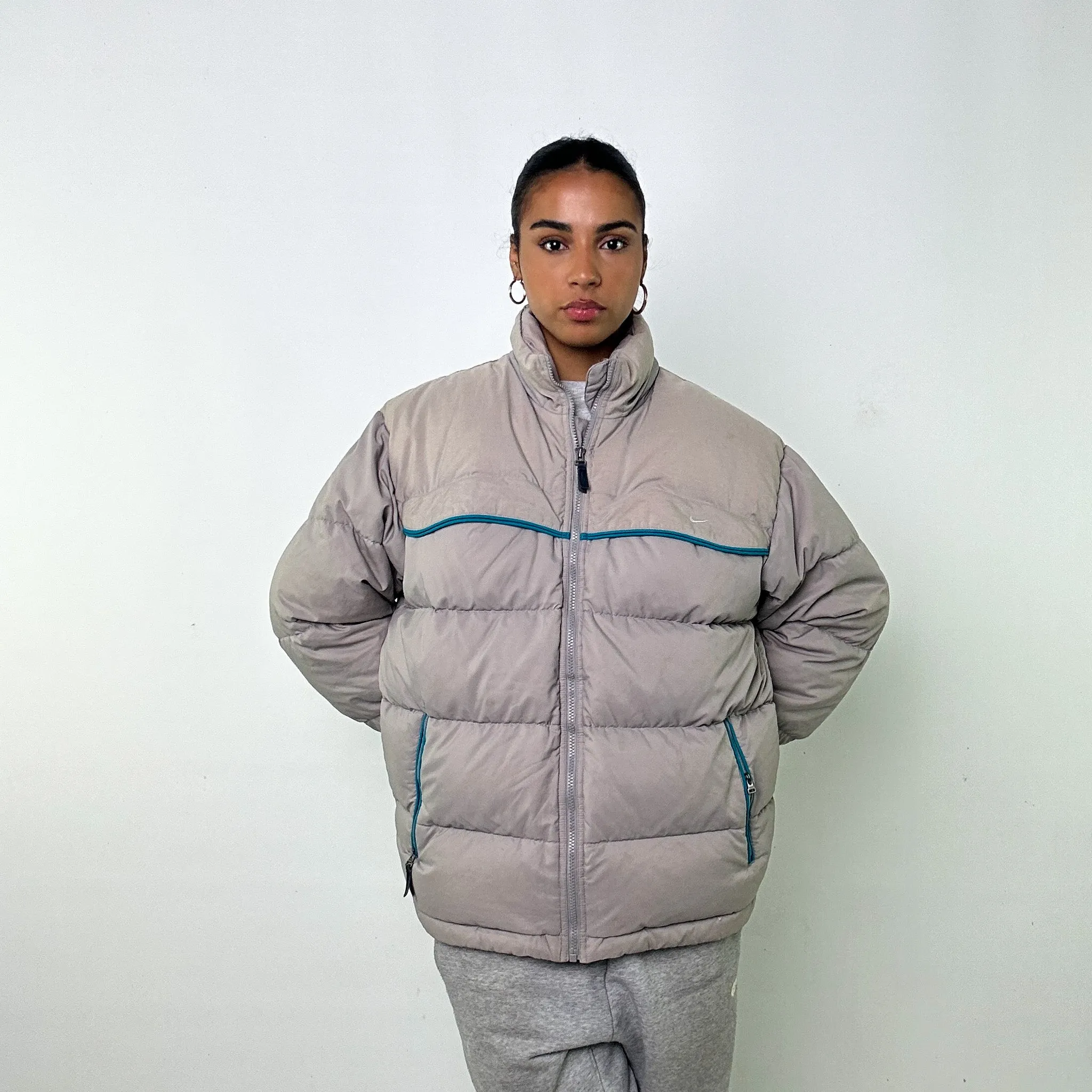 Light Grey y2ks NIKE Puffer Jacket Coat (L)