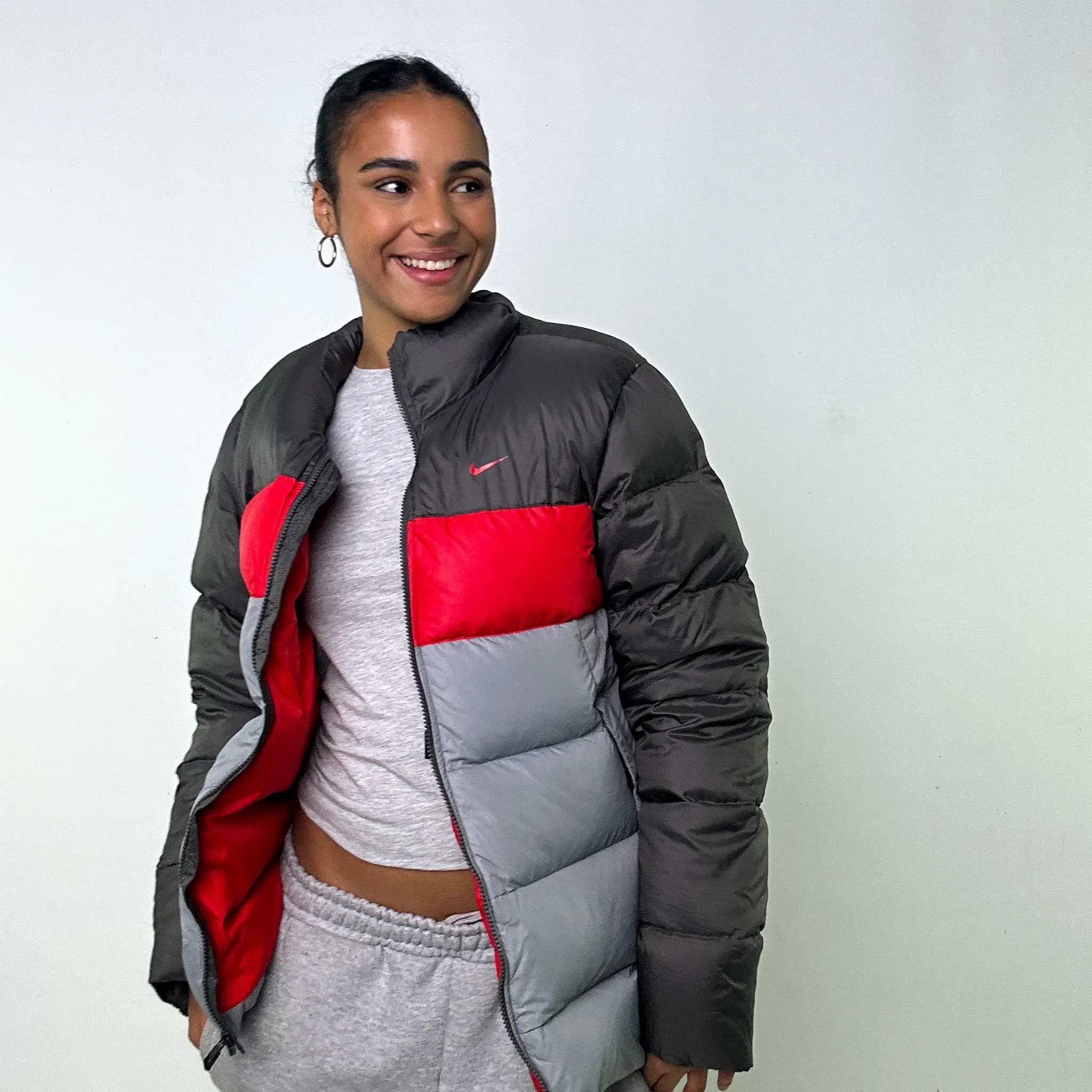 LIGHT GREY Y2KS NIKE PUFFER JACKET COAT (