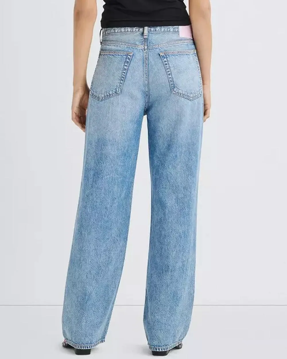 Logan Wide Leg Jean in Audrey