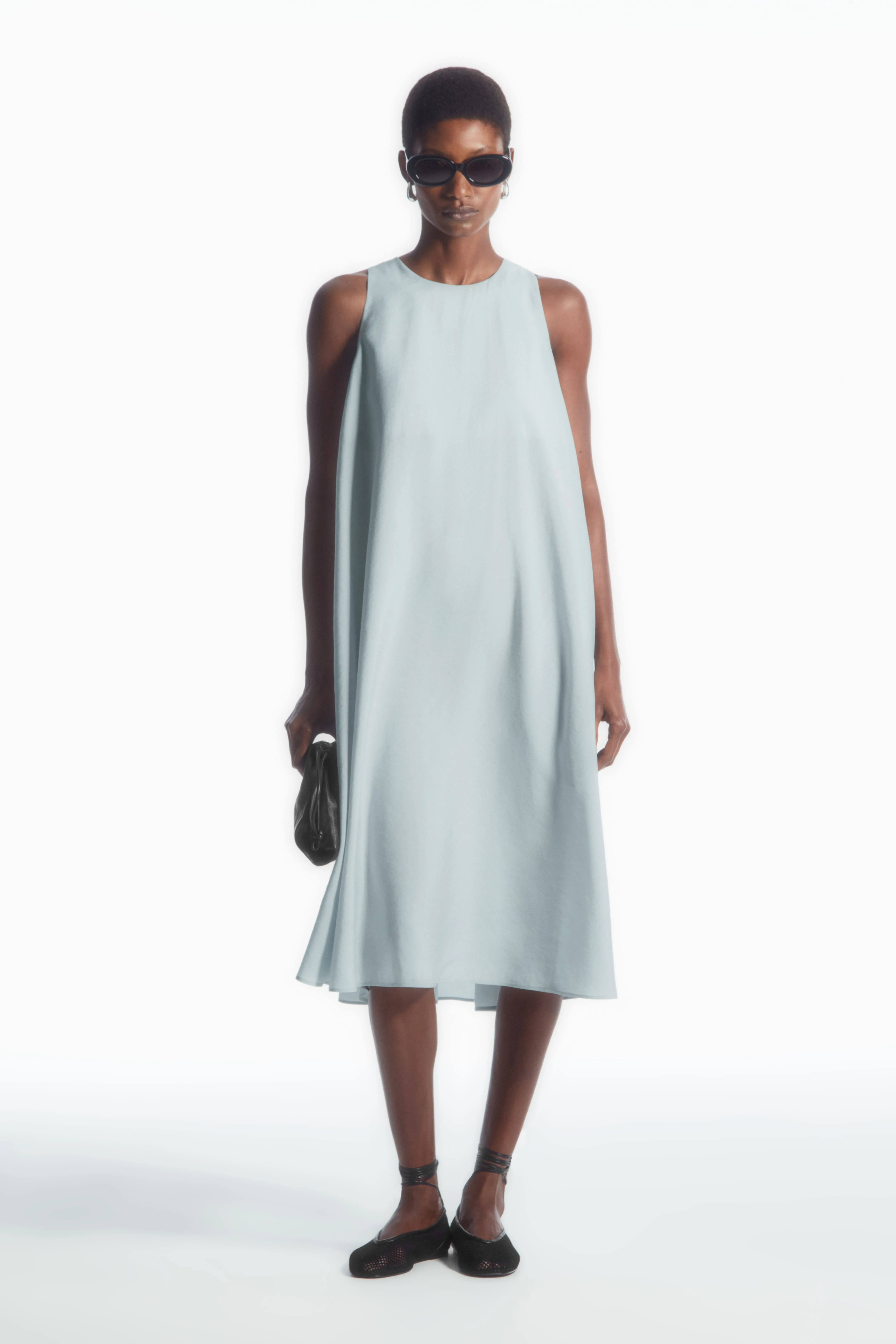 RACER-NECK MIDI DRESS - Halterneck - Sleeveless - LIGHT BLUE - Ladies | H&M GB