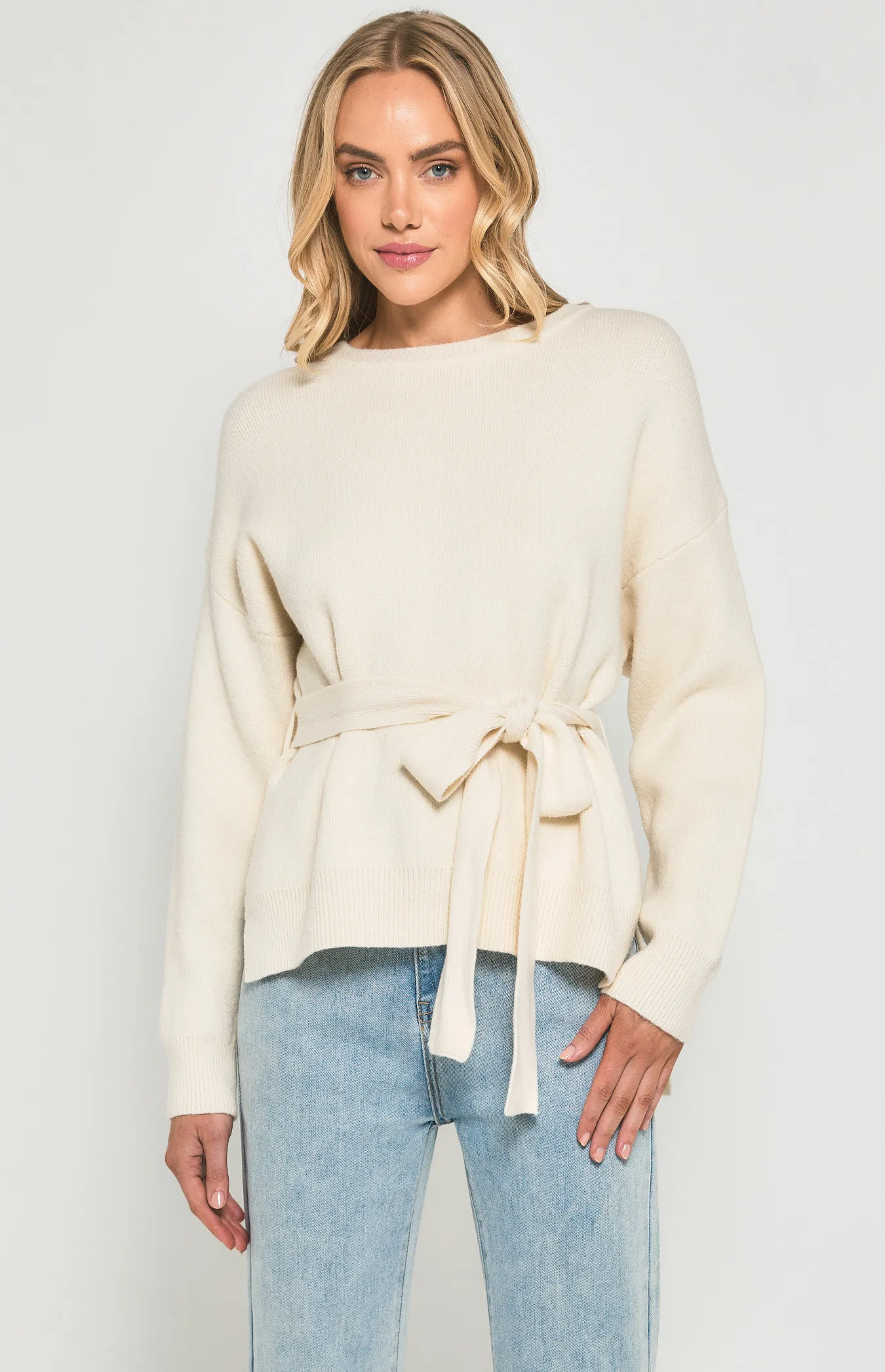 Round Neck Knit with Optional Belt (AKN800)