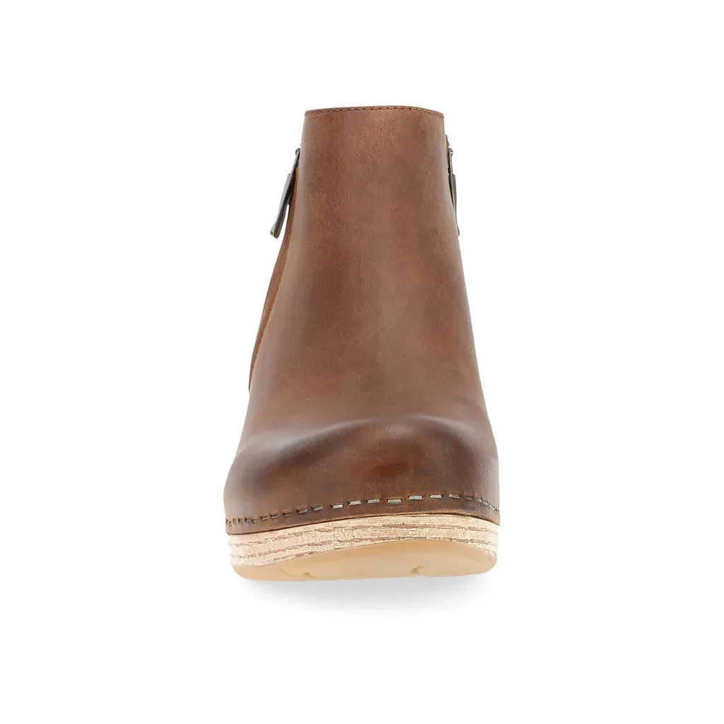 Women's Dansko Lizanne Boot Color: Tan Oiled